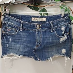Distressed mini skirt